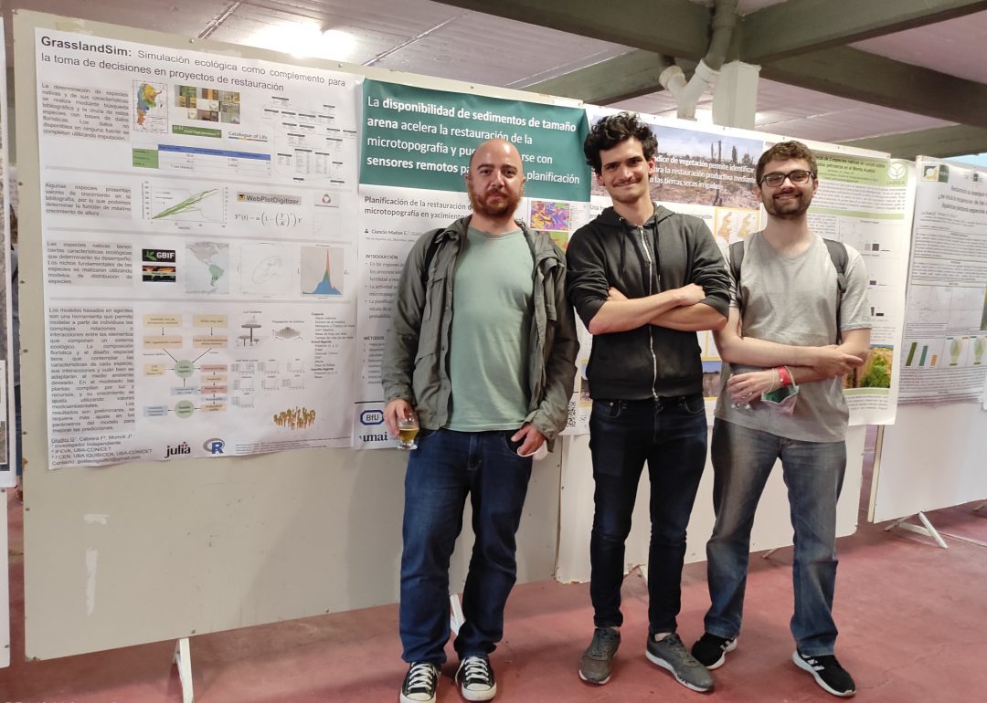 El equipo de Plant Cyber Synthesis con Gustavo (a la izquierda)